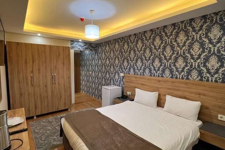 Room 19 of 54