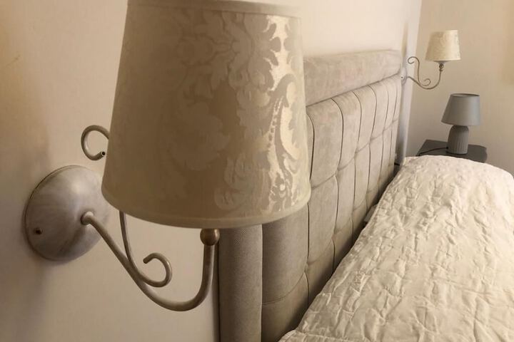 Room 3 of 48