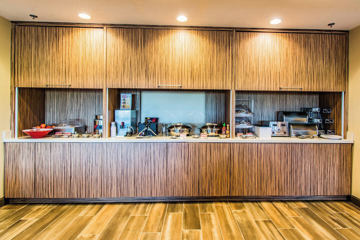 Breakfast/Coffee Service 45 of 52