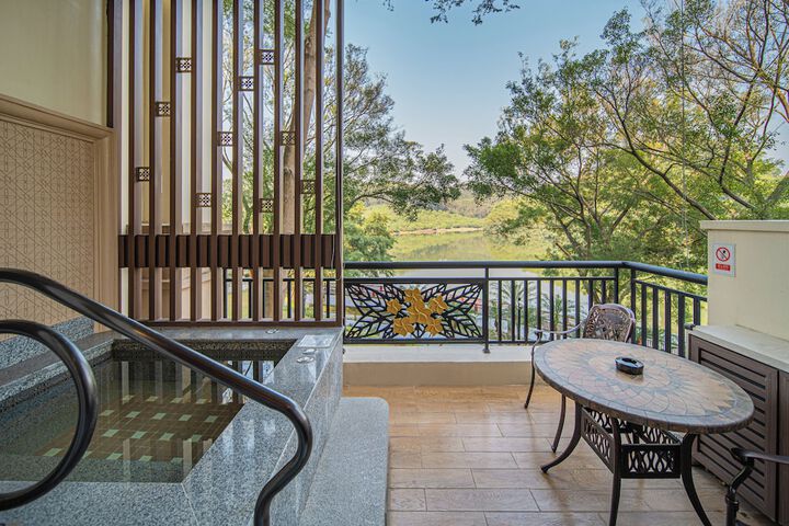 Terrace/Patio 94 of 95