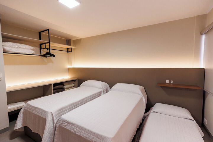 Room 25 of 67