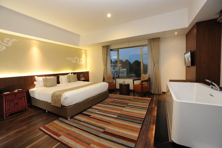 Room 5 of 53