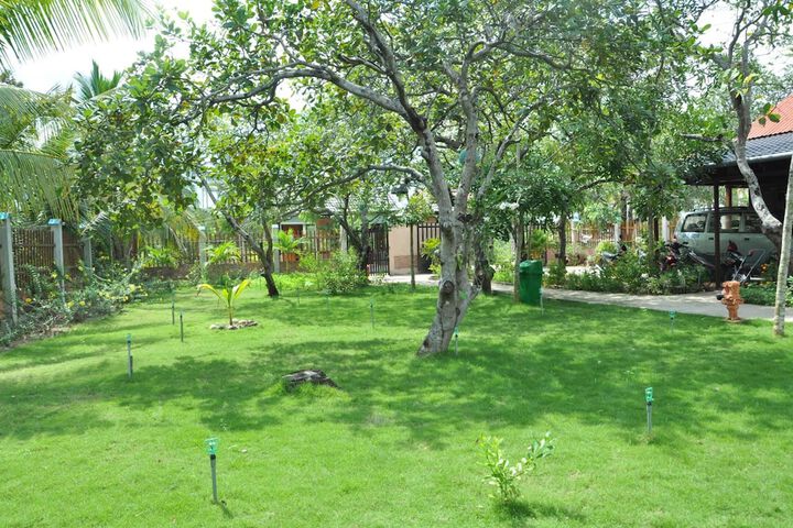 Property Grounds 19 of 27