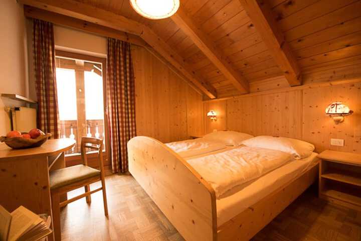 Room 5 of 21