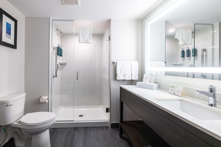 Bathroom Interior Photo