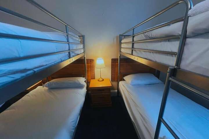 Room 14 of 18