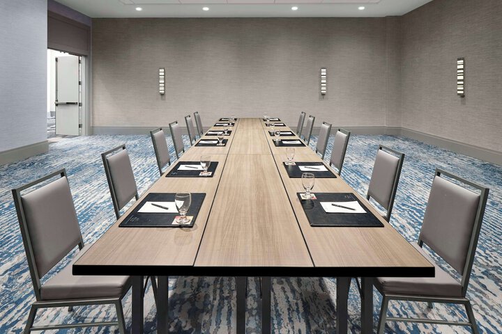 Meeting facility