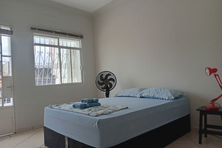 Room 8 of 28