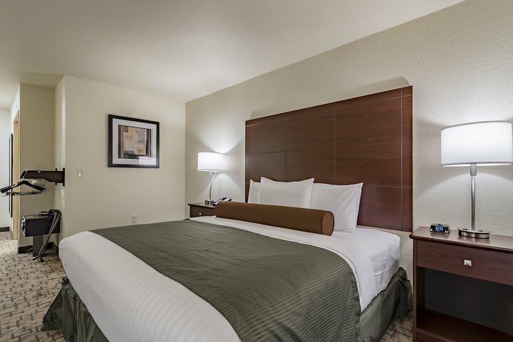 Room 15 of 46
