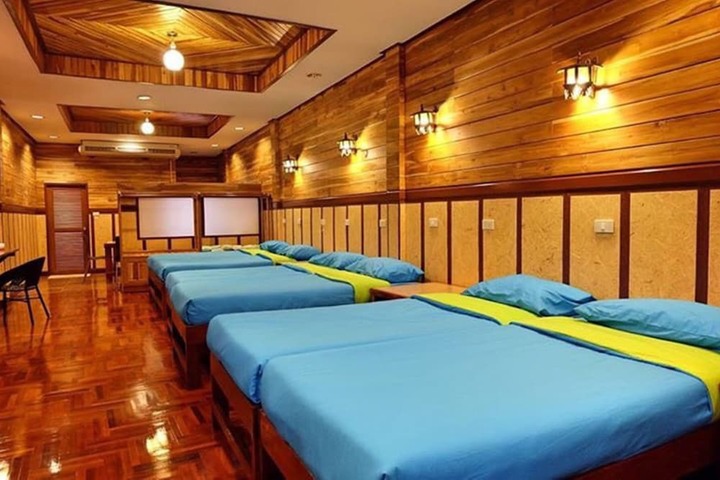 Room 2 of 22