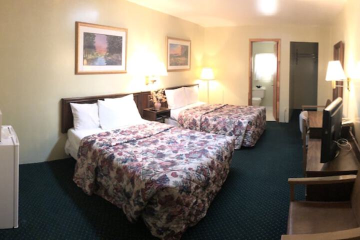 Room 5 of 13