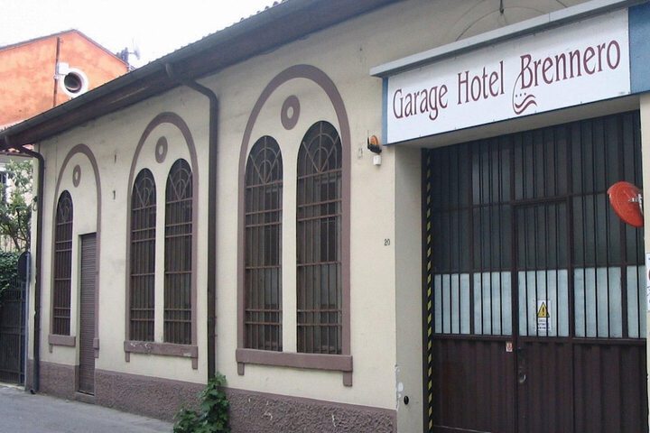 Hotel 41 of 42