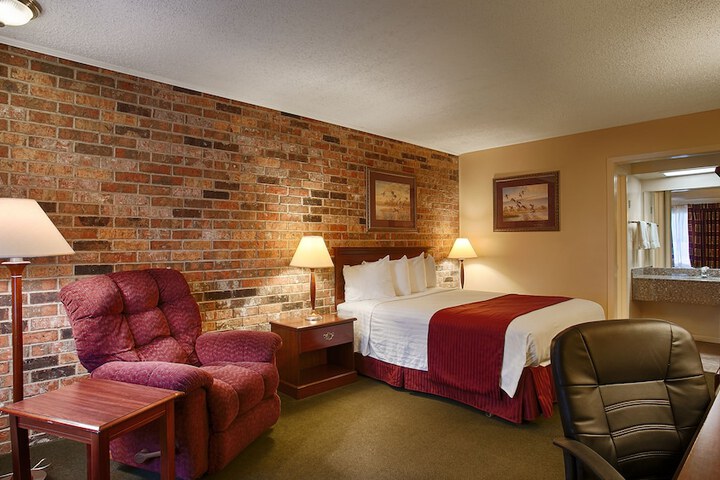 Room 5 of 23