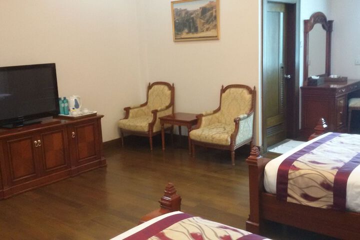 Room 12 of 57