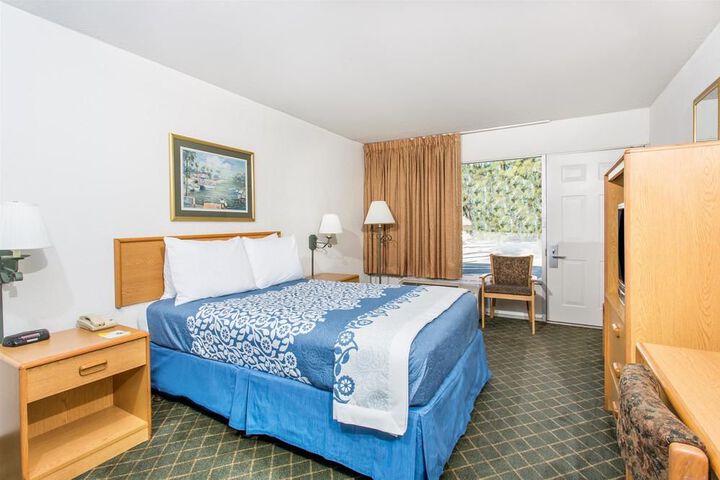 Room 19 of 45