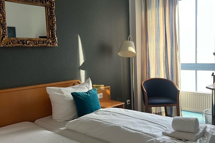 Room 22 of 59