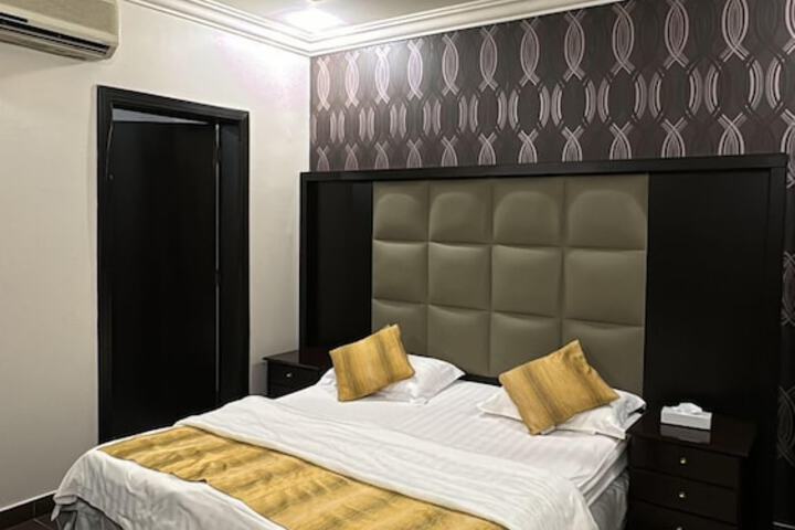 Room 15 of 26