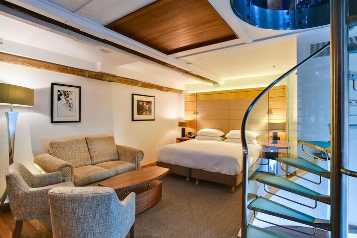Room 113 of 284