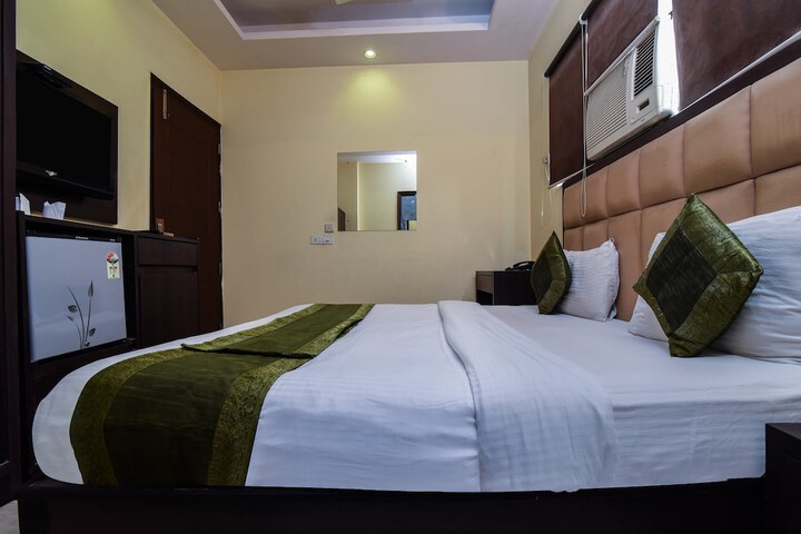 Room 19 of 22