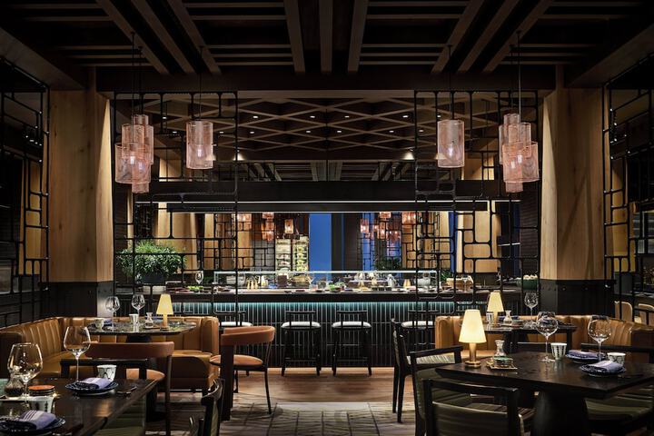 Dining 99 of 154