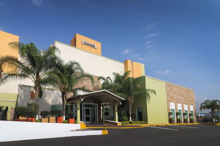 Staybridge Suites Queretaro by IHG in Querétaro