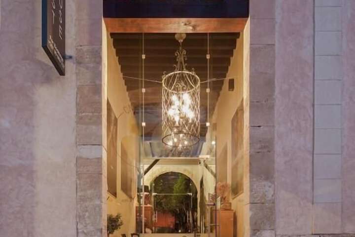 Hotel 109 of 128