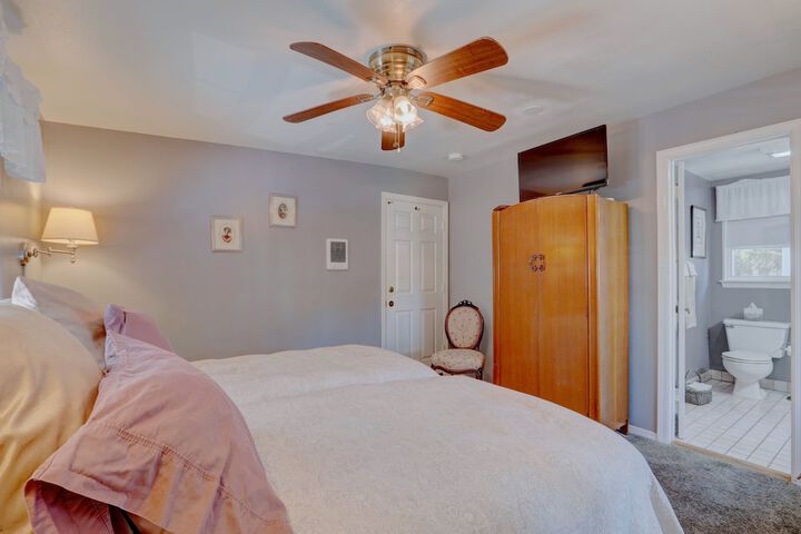 Room 20 of 135