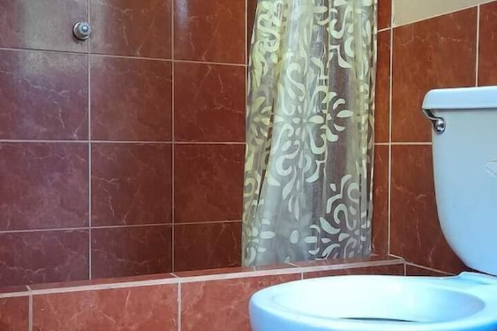 Room 15 of 28