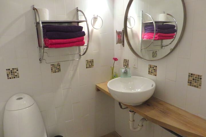 Room 60 of 75