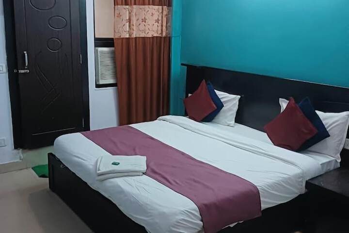 Room 19 of 32