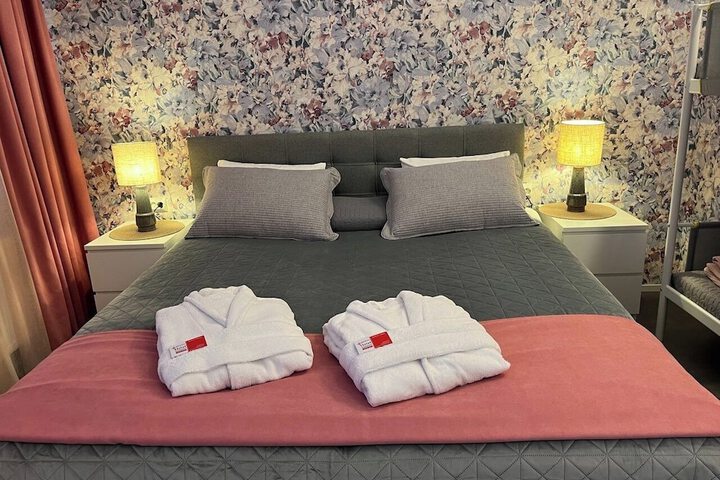 Room 25 of 108