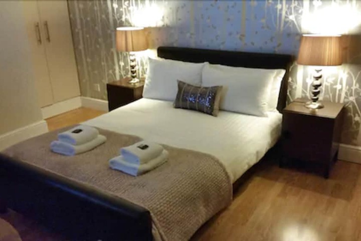Room 17 of 25