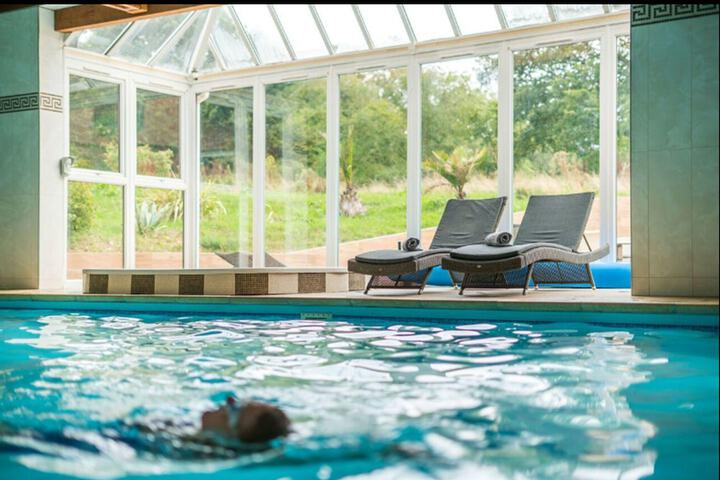 Pool 34 of 43