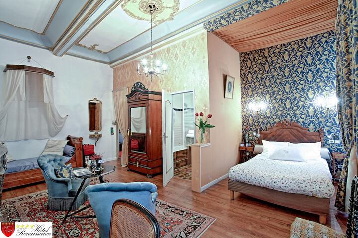 Room 9 of 88