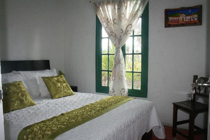 Room 15 of 43