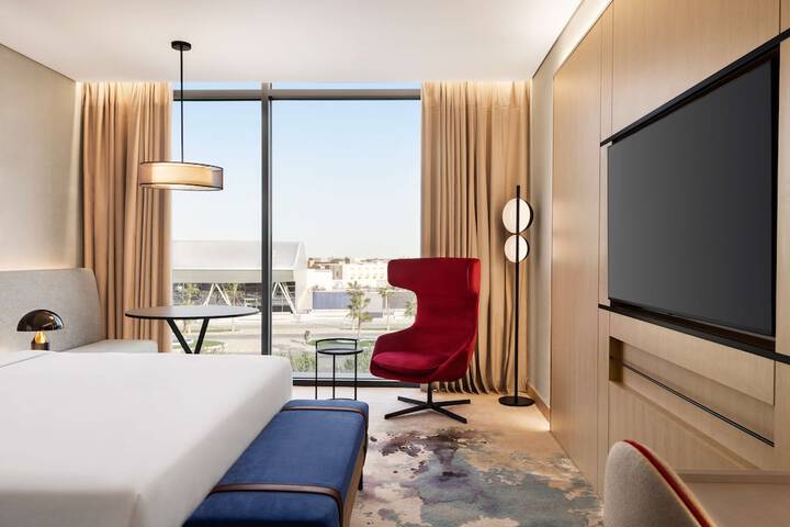 Room 17 of 260