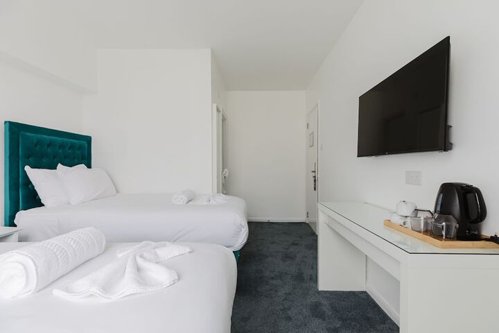 Hotel Interior 114 of 122
