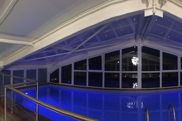 Pool 31 of 48