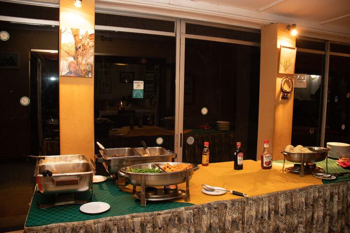 Dining 47 of 115