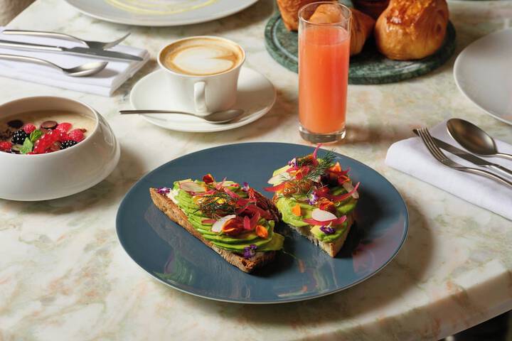 Breakfast/Coffee Service 99 of 146