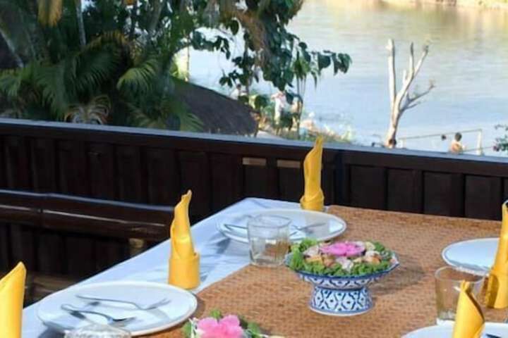 Dining Photos