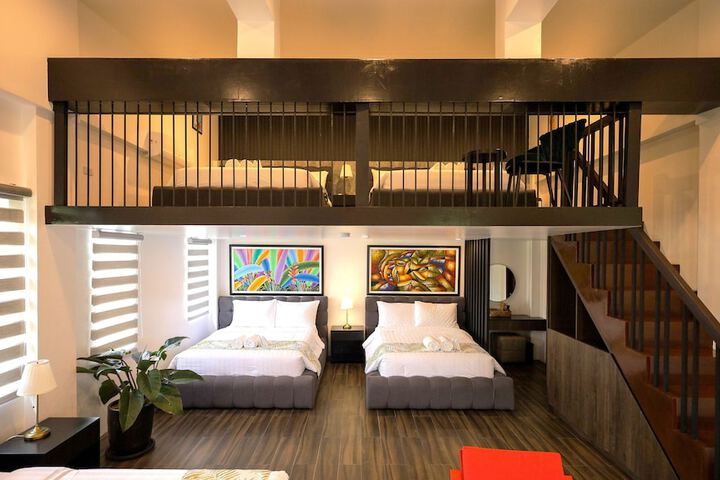 Room 15 of 62