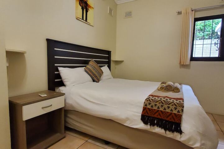 Room 6 of 52