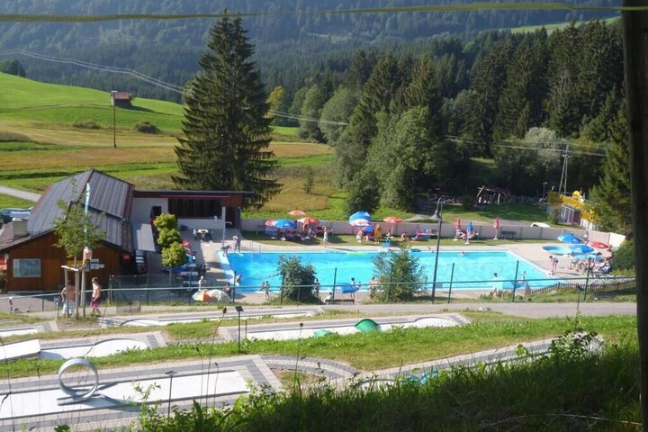 Hotel with Pool