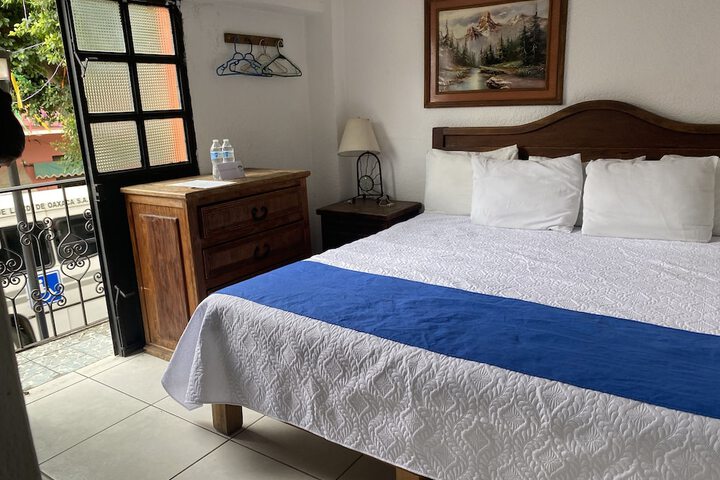 Room 20 of 36