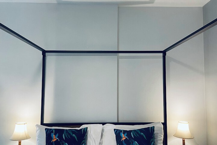 Room 26 of 79