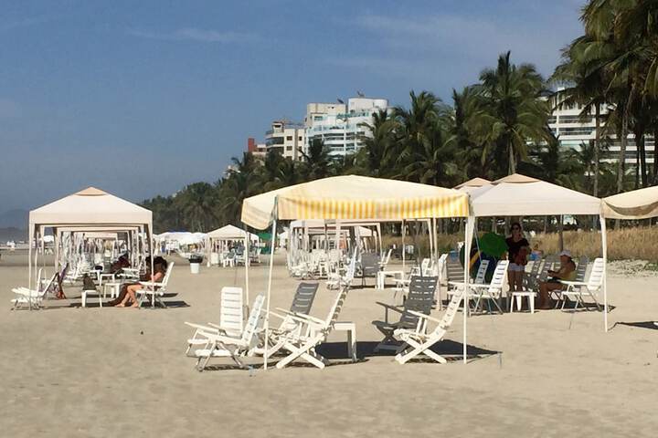 Beach 403 of 487