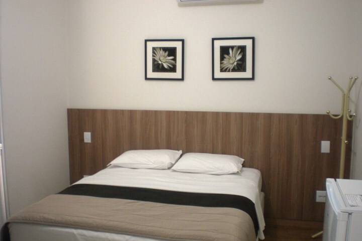 Room 6 of 56