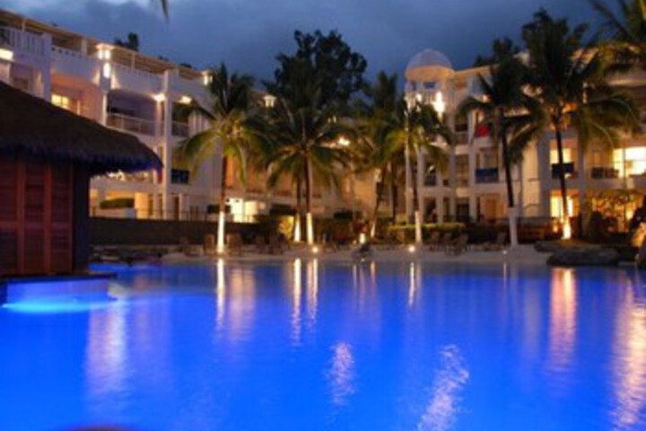 Pool 10 of 11