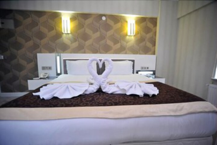Room 21 of 24